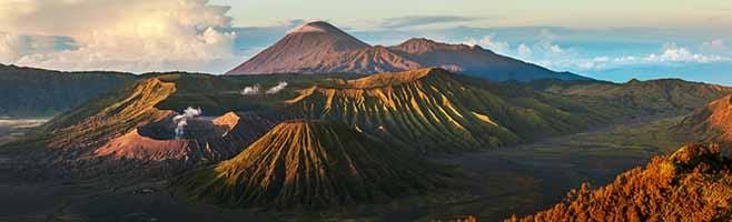 weaverscoffee.mom Mountains where Java Coffee Beans are grown.